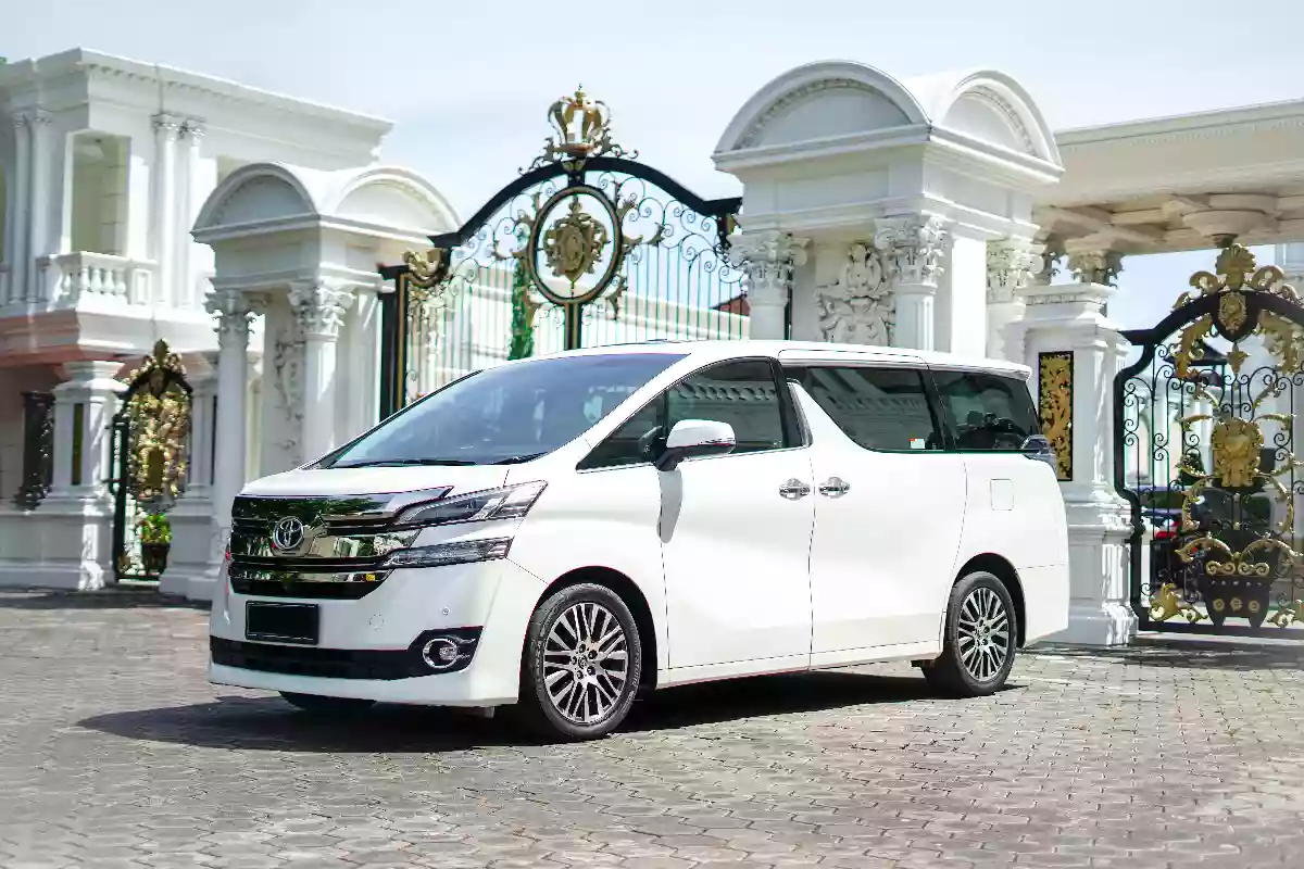 Toyota Alphard / Vellfire